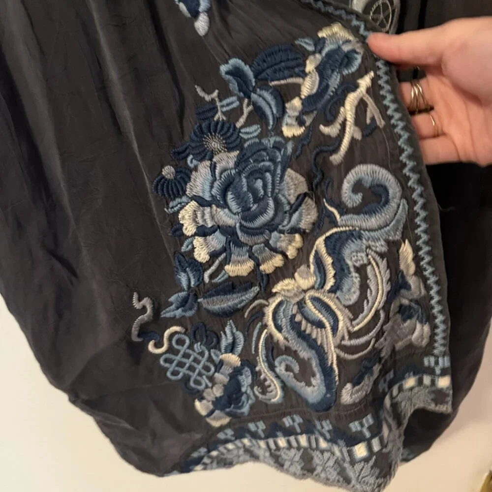 Johnny Was Black Floral Embroidered Open Cardigan - Picture 3 of 3